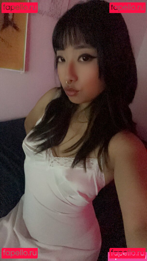 skatelyngames Nude Onlyfans Photo 22