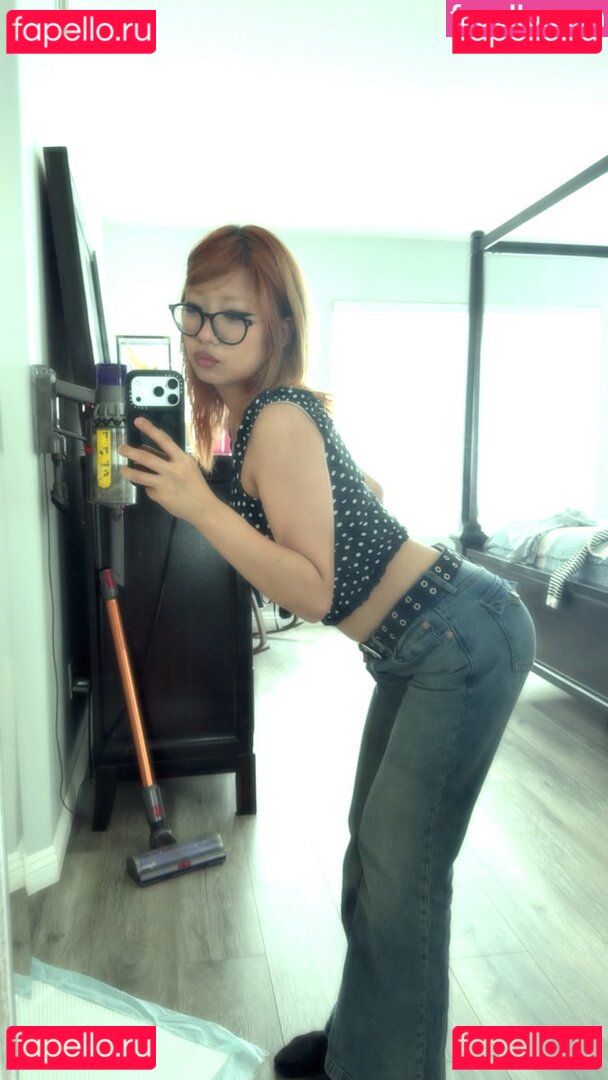skatelyngames Nude Onlyfans Photo 15