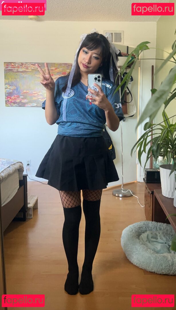 skatelyngames Nude Onlyfans Photo 12