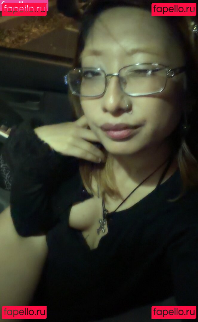 skatelyngames Nude Onlyfans Photo 9