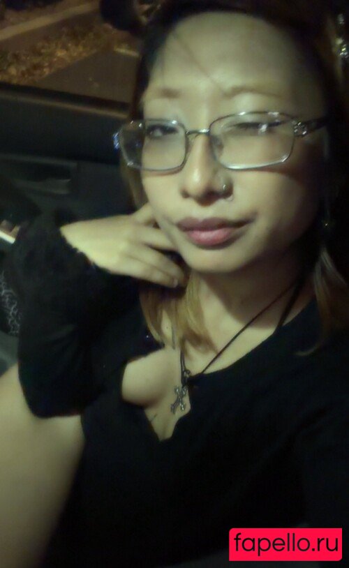skatelyngames Nude Onlyfans Photo 6