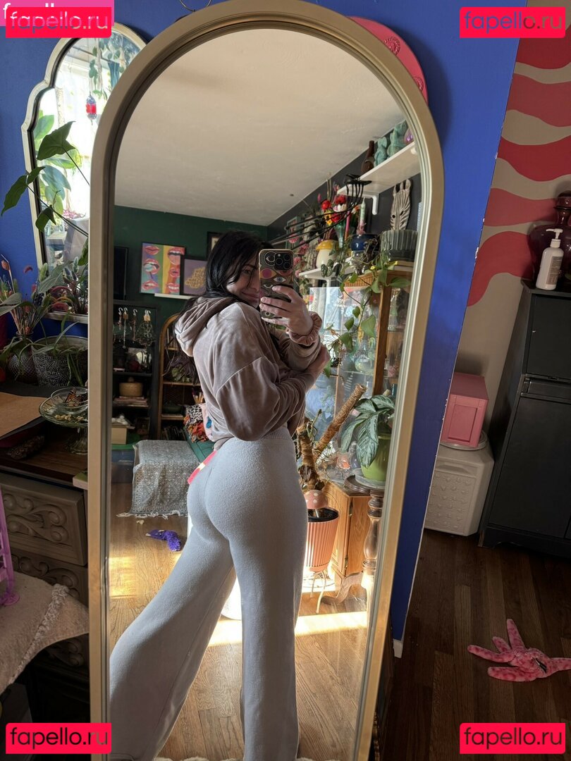 Chelsswellss Nude Onlyfans Photo 10