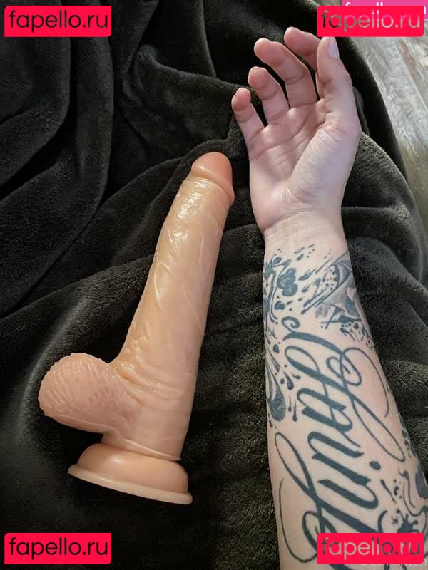 Mazikeen Nude Onlyfans Photo 8