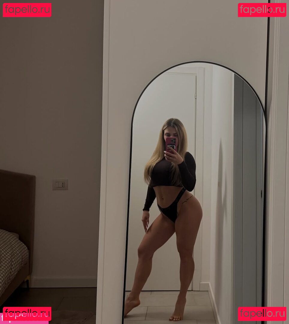 Emily Gervasio Nude Onlyfans Photo 7