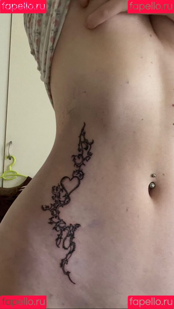 emquizii Onlyfans Photo Gallery 