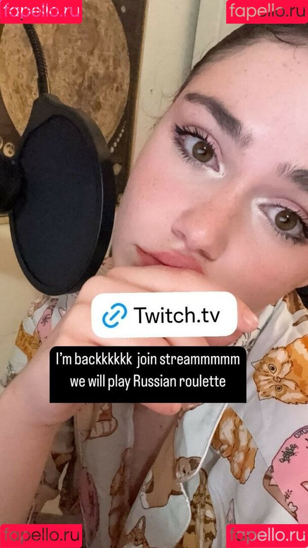 emquizii Onlyfans Photo Gallery 