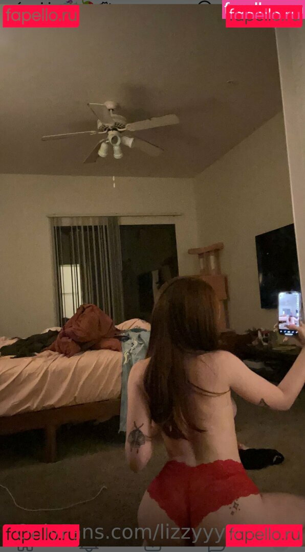 Lizzyyywizzyyy Nude Onlyfans Photo 11