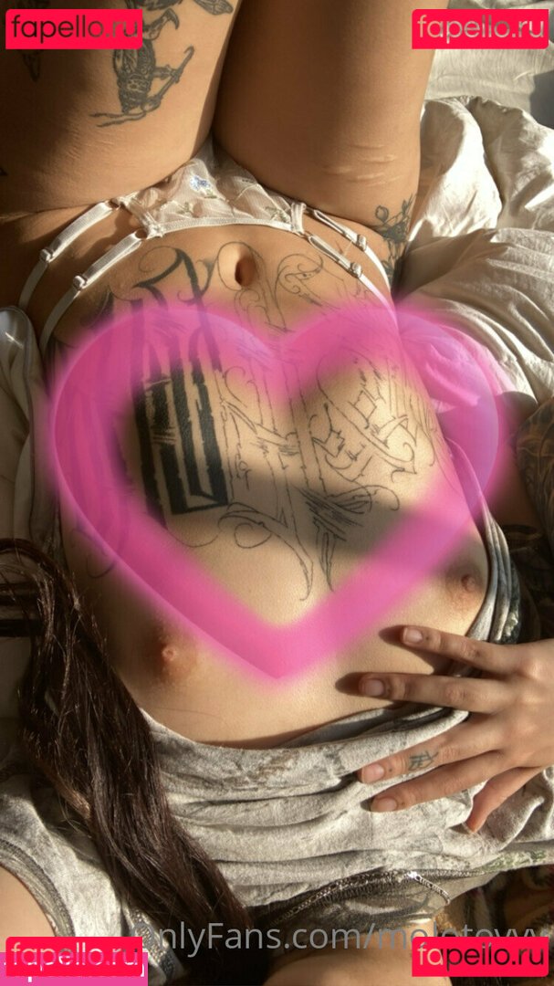 molotovvv Nude Onlyfans Photo 10