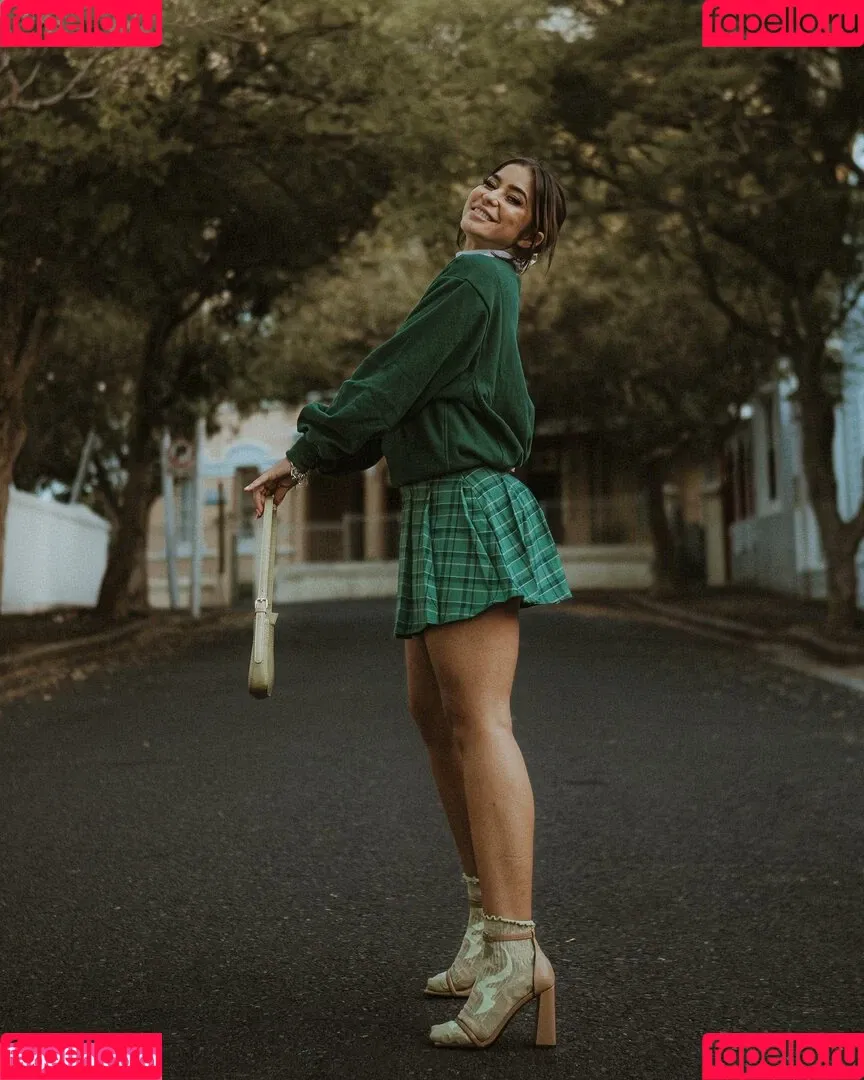 Nadia Jaftha Onlyfans Photo Gallery 