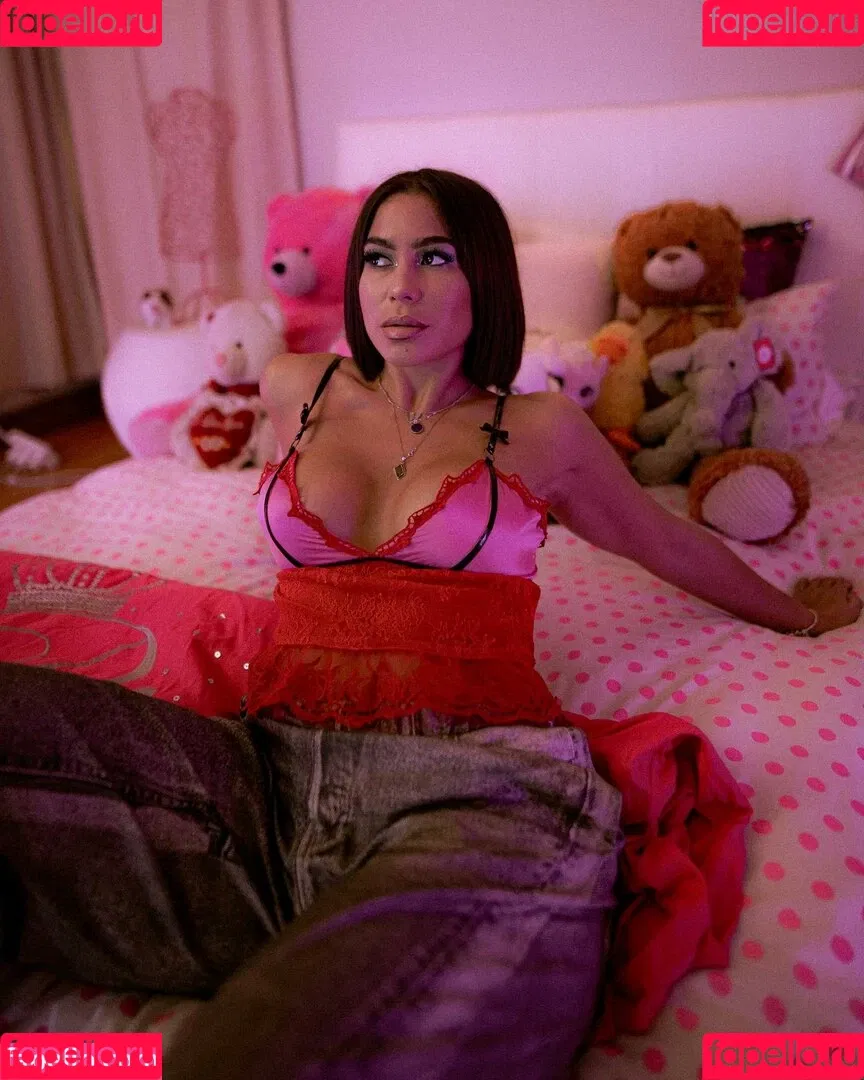 Nadia Jaftha Onlyfans Photo Gallery 