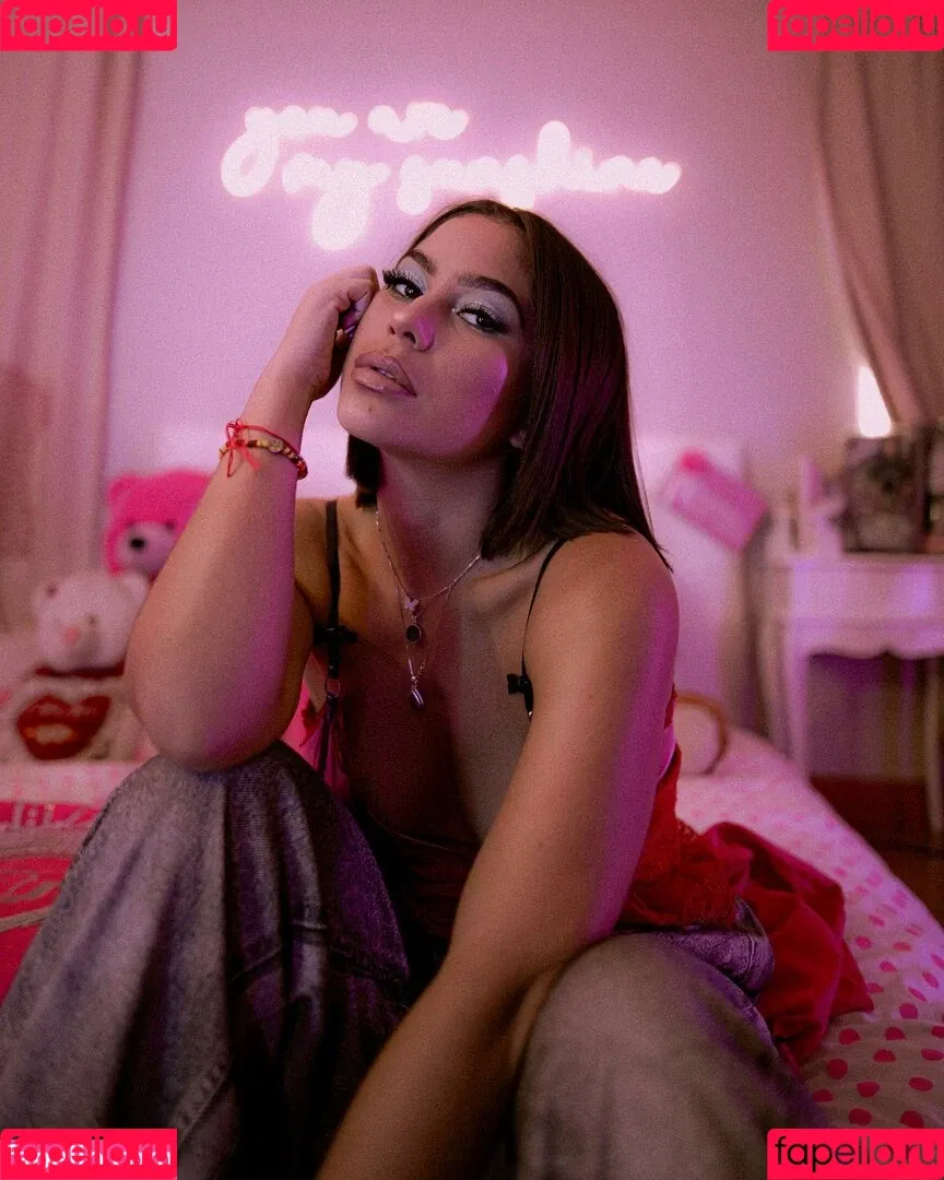 Nadia Jaftha Onlyfans Photo Gallery 