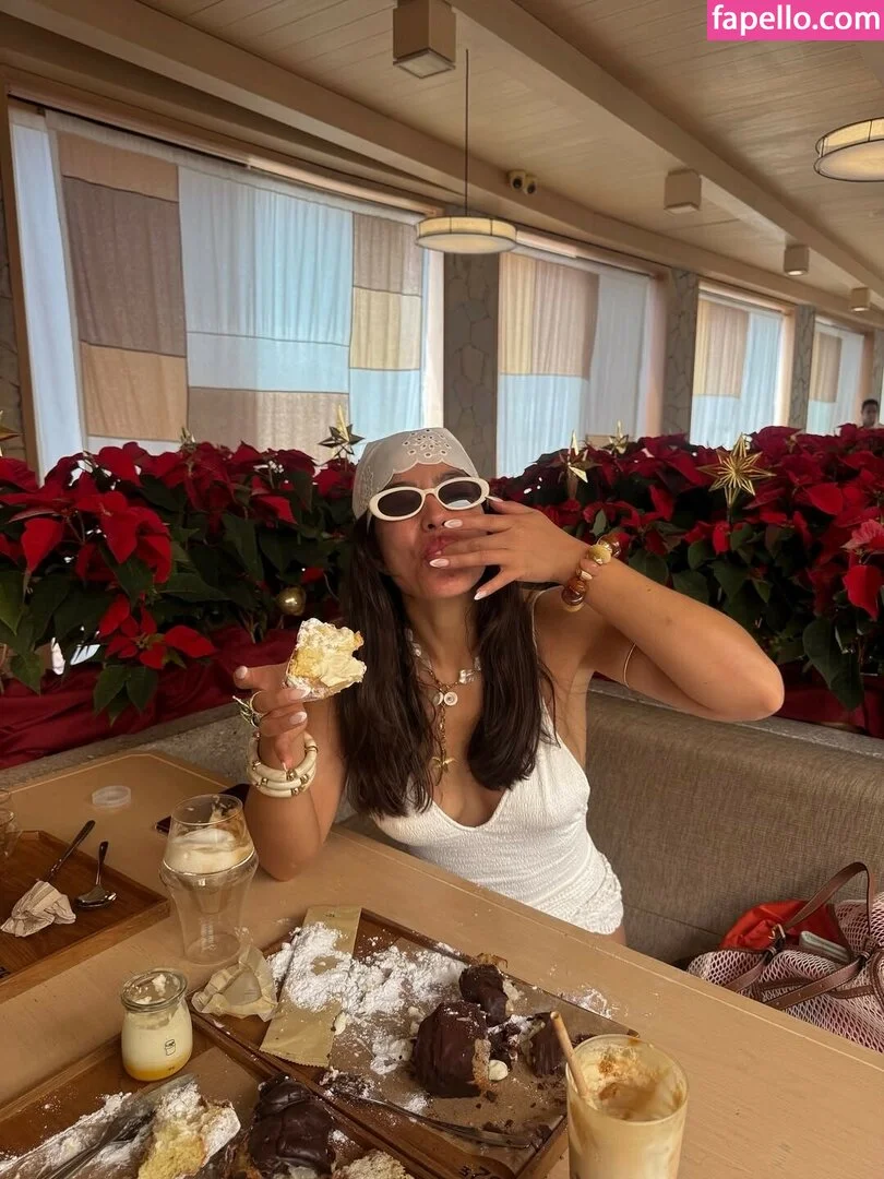 Nadia Jaftha Onlyfans Photo Gallery 