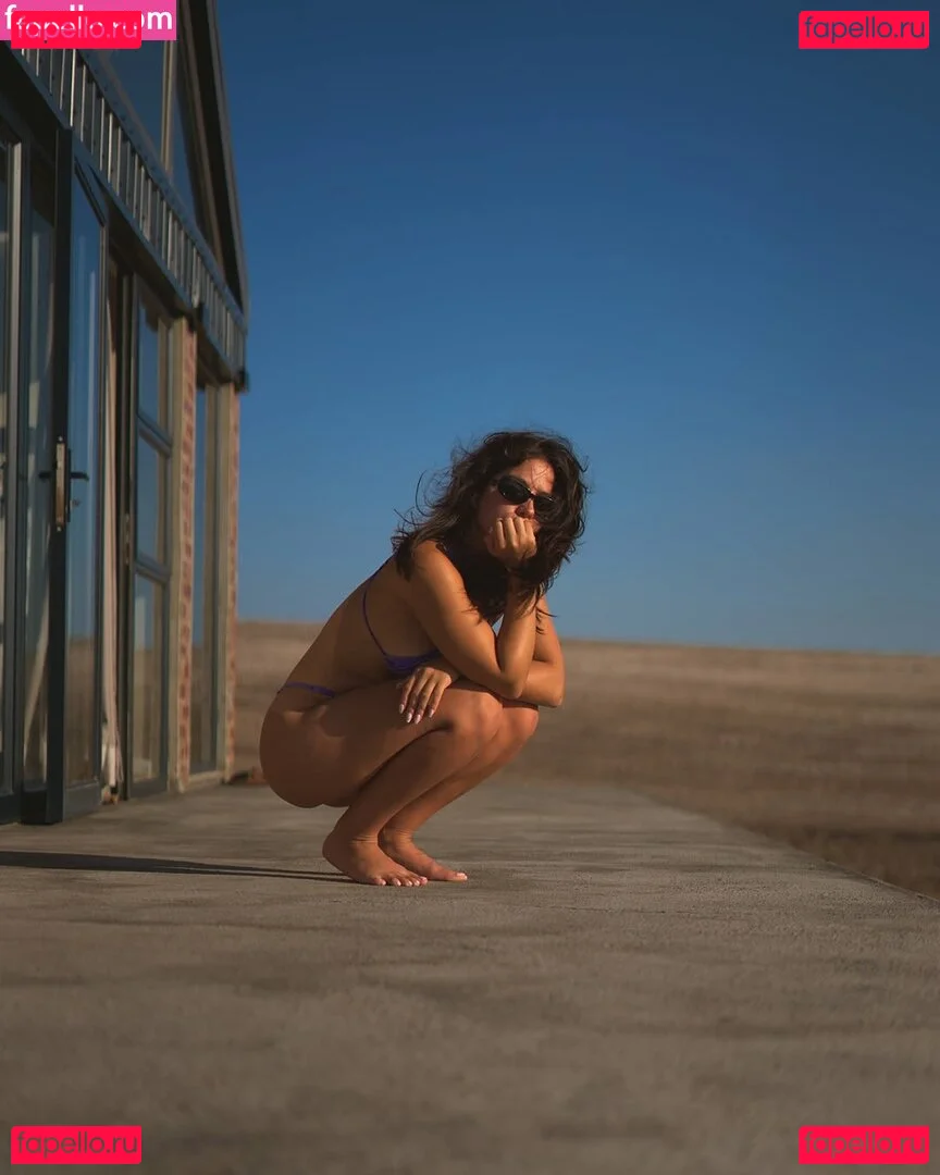 Nadia Jaftha Onlyfans Photo Gallery 