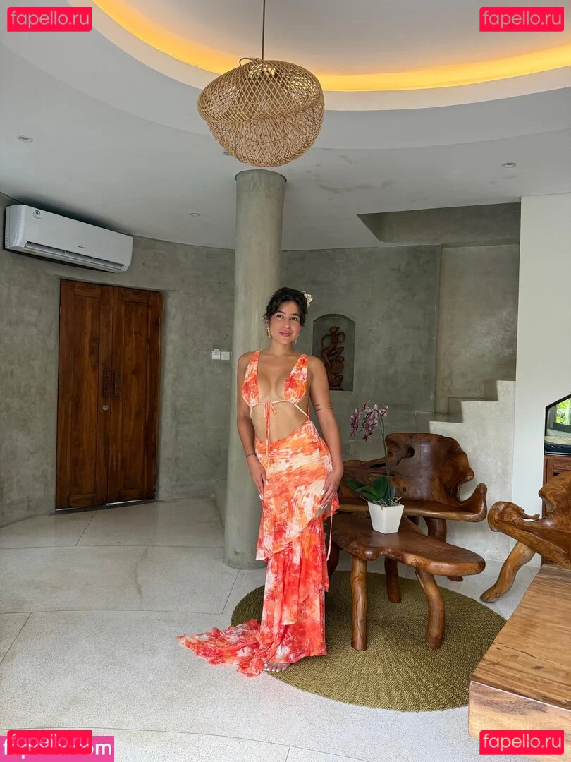 Nadia Jaftha Onlyfans Photo Gallery 