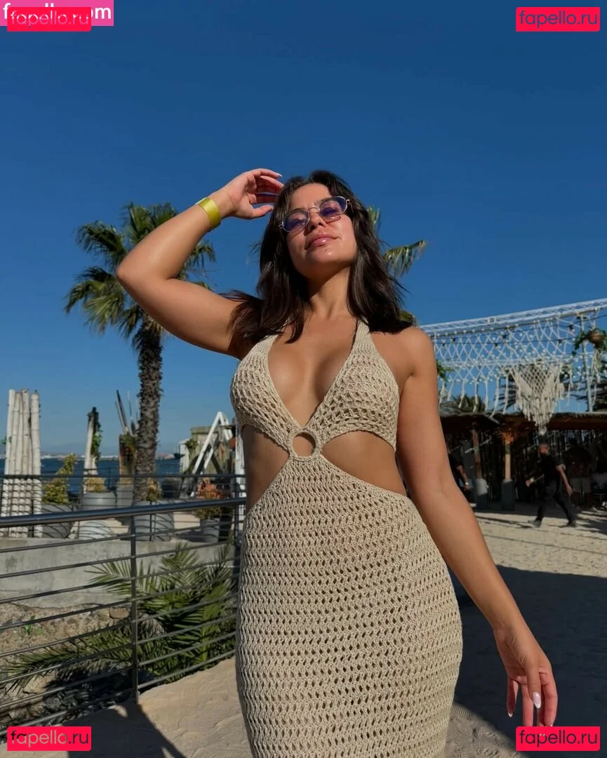 Nadia Jaftha Onlyfans Photo Gallery 