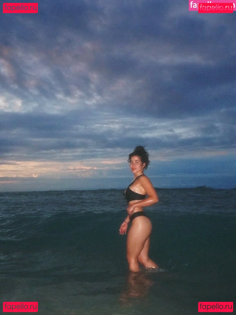 Nadia Jaftha Onlyfans Photo Gallery 