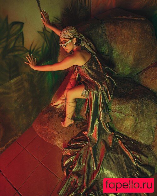 Nadia Jaftha Onlyfans Photo Gallery 