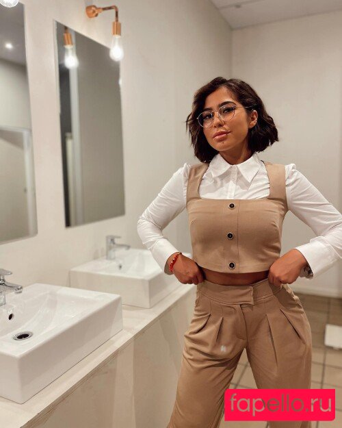 Nadia Jaftha Onlyfans Photo Gallery 