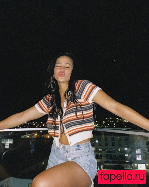 Nadia Jaftha Onlyfans Photo Gallery 