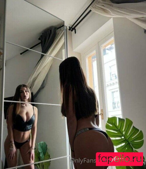 Elisa Esposito Nude Onlyfans Photo 30
