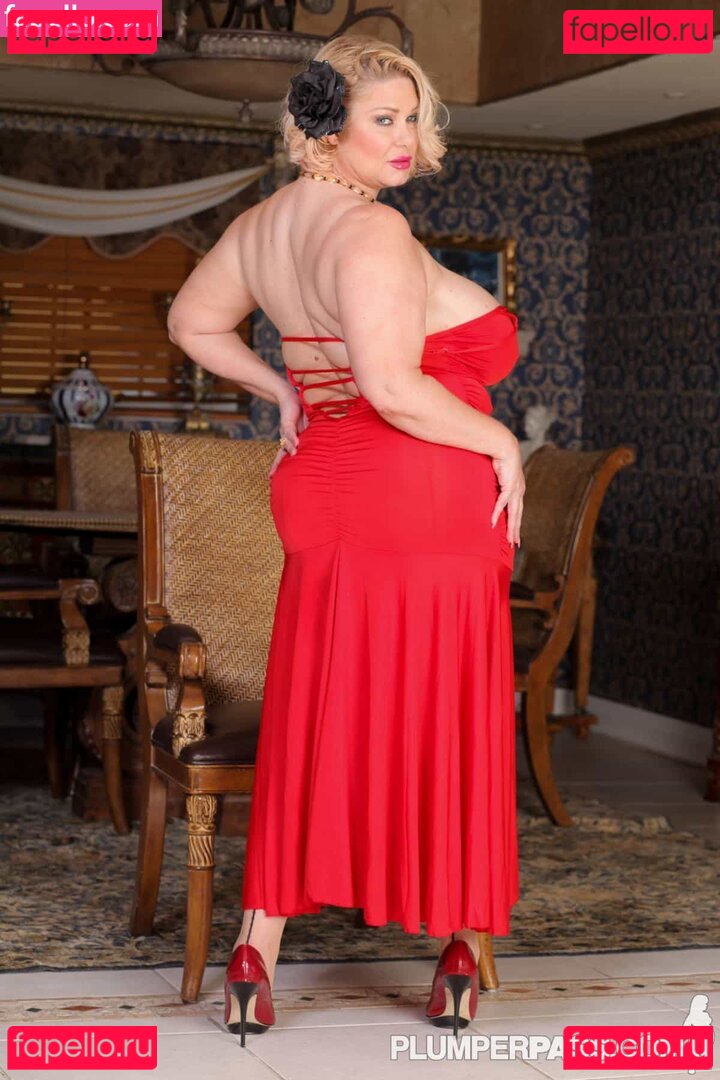 Samantha38g Nude Onlyfans Photo 49