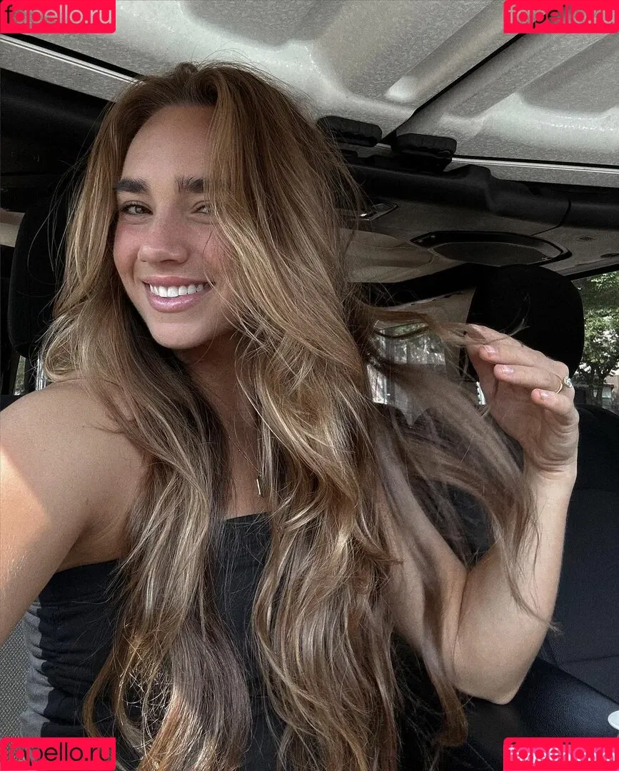 Kylie Holbeck Onlyfans Photo Gallery 