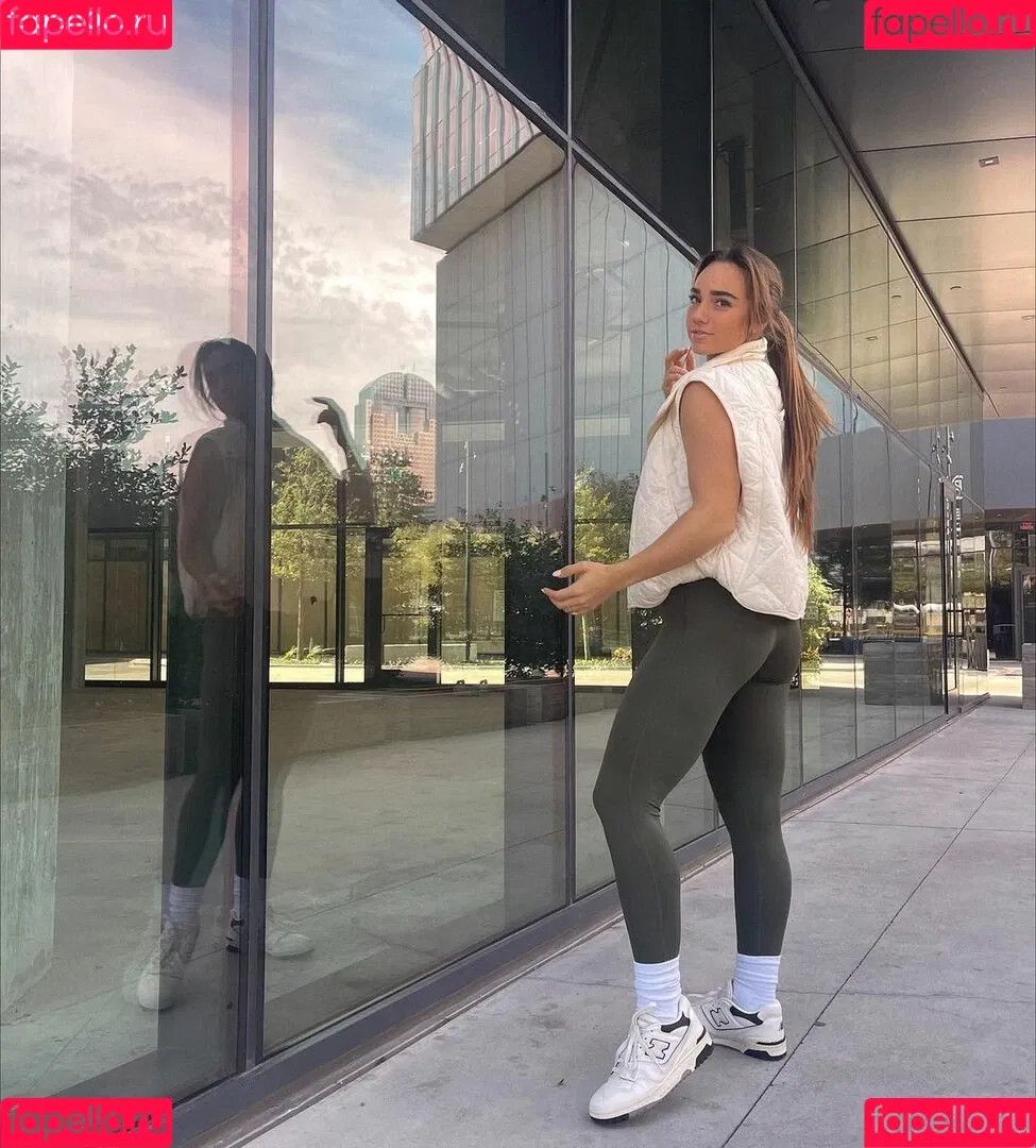 Kylie Holbeck Onlyfans Photo Gallery 