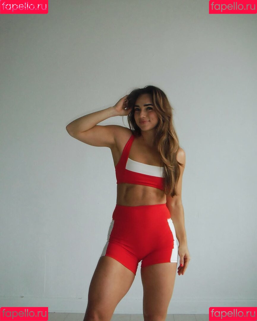 Kylie Holbeck Onlyfans Photo Gallery 