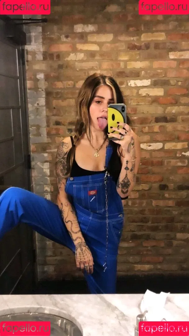 Cray Onlyfans Photo Gallery 
