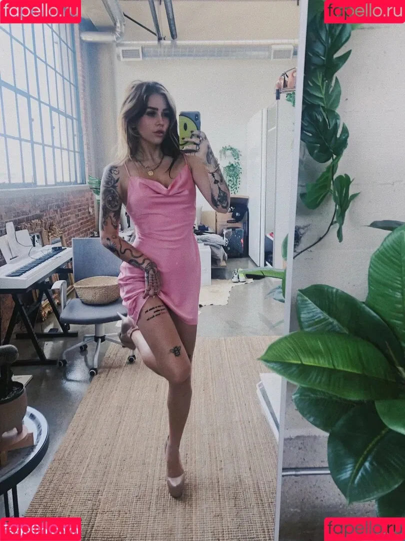 Cray Onlyfans Photo Gallery 
