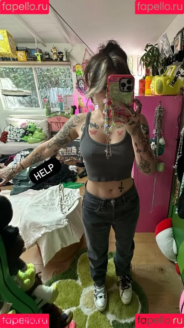 Cray Onlyfans Photo Gallery 