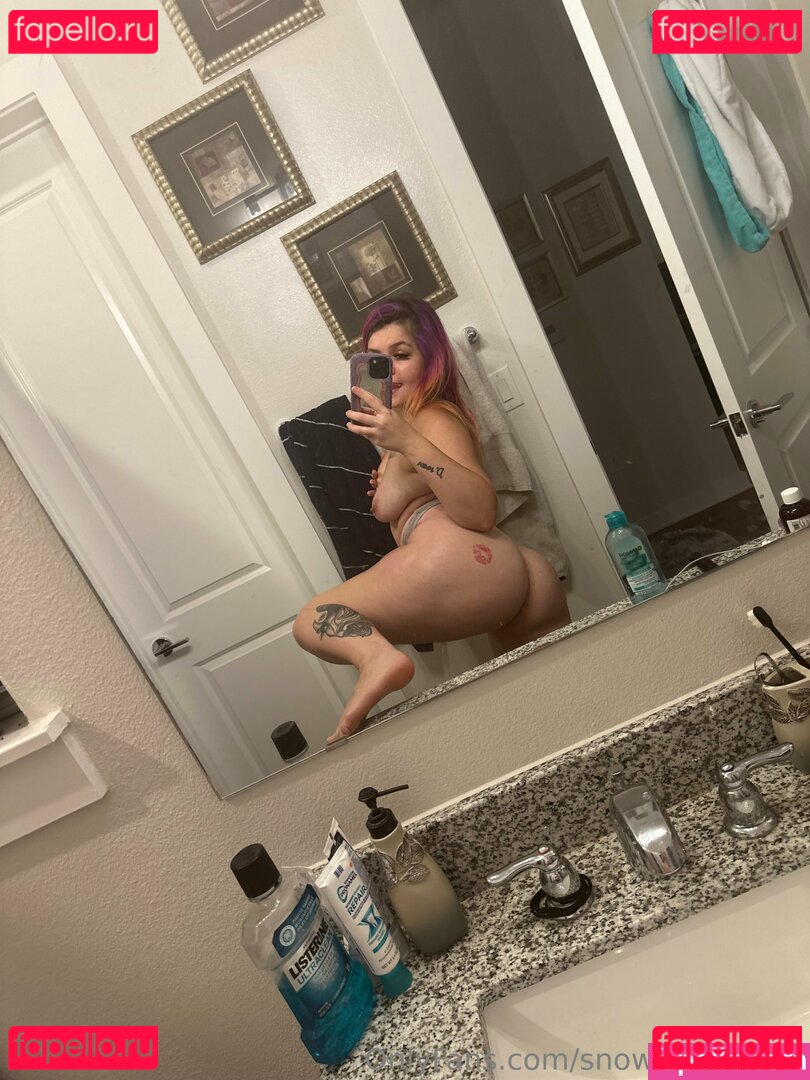Snowbunnyylex Nude Onlyfans Photo 28