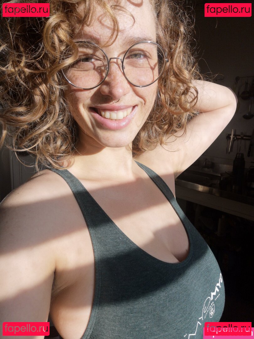 NovaOnasi Nude Onlyfans Photo 9