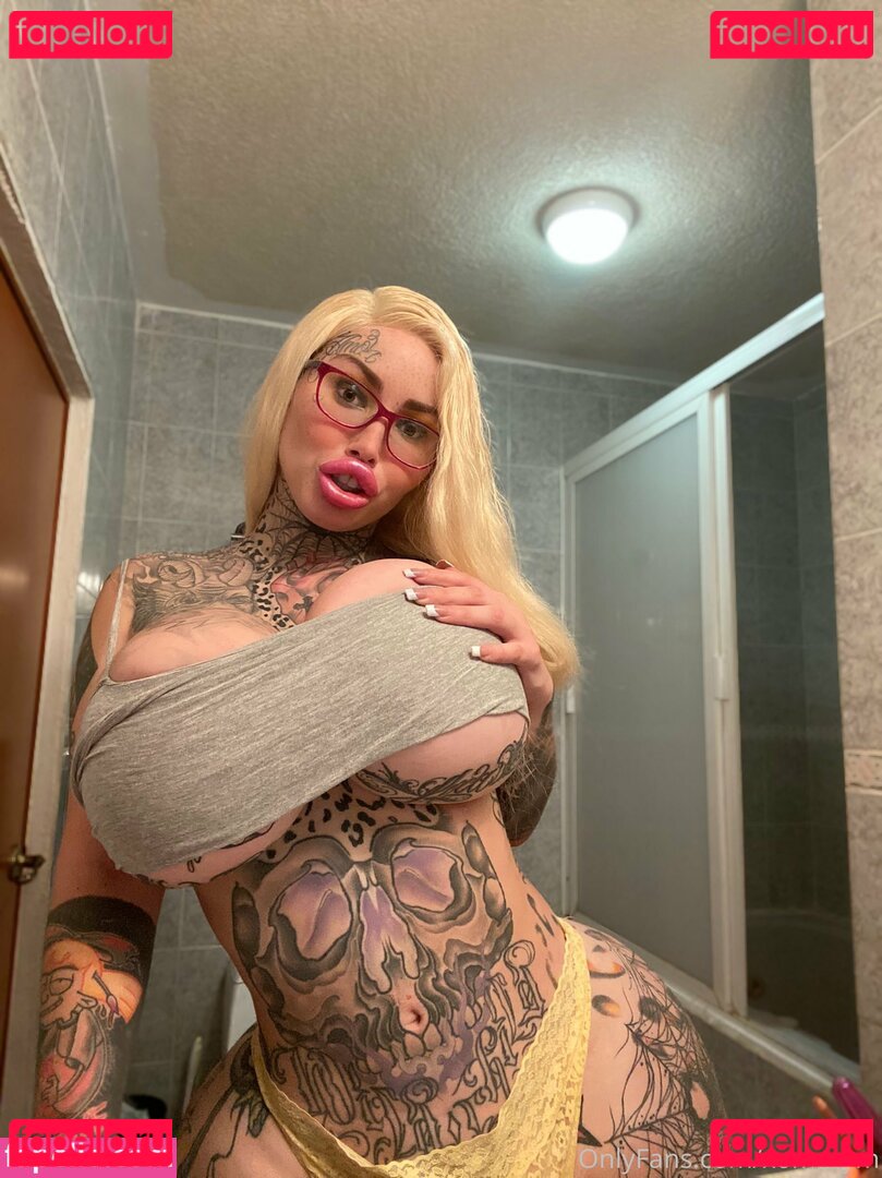 Xomarym Nude Onlyfans Photo 28