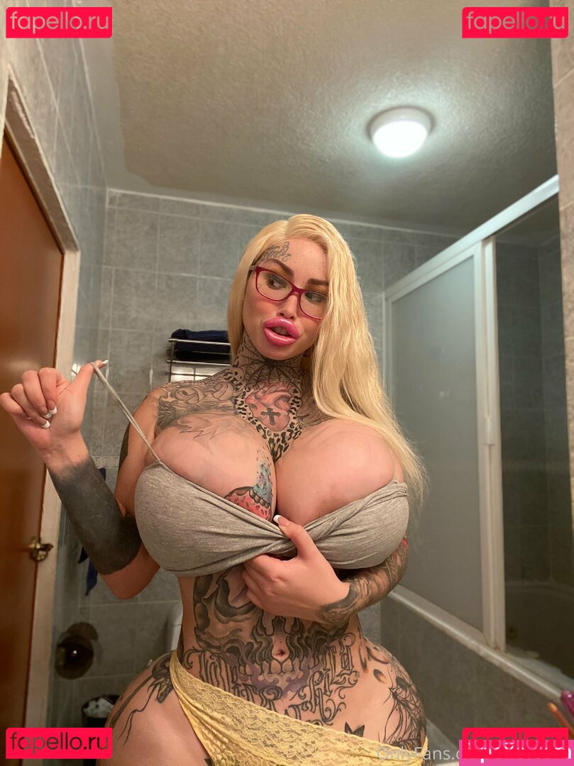 Xomarym Nude Onlyfans Photo 27