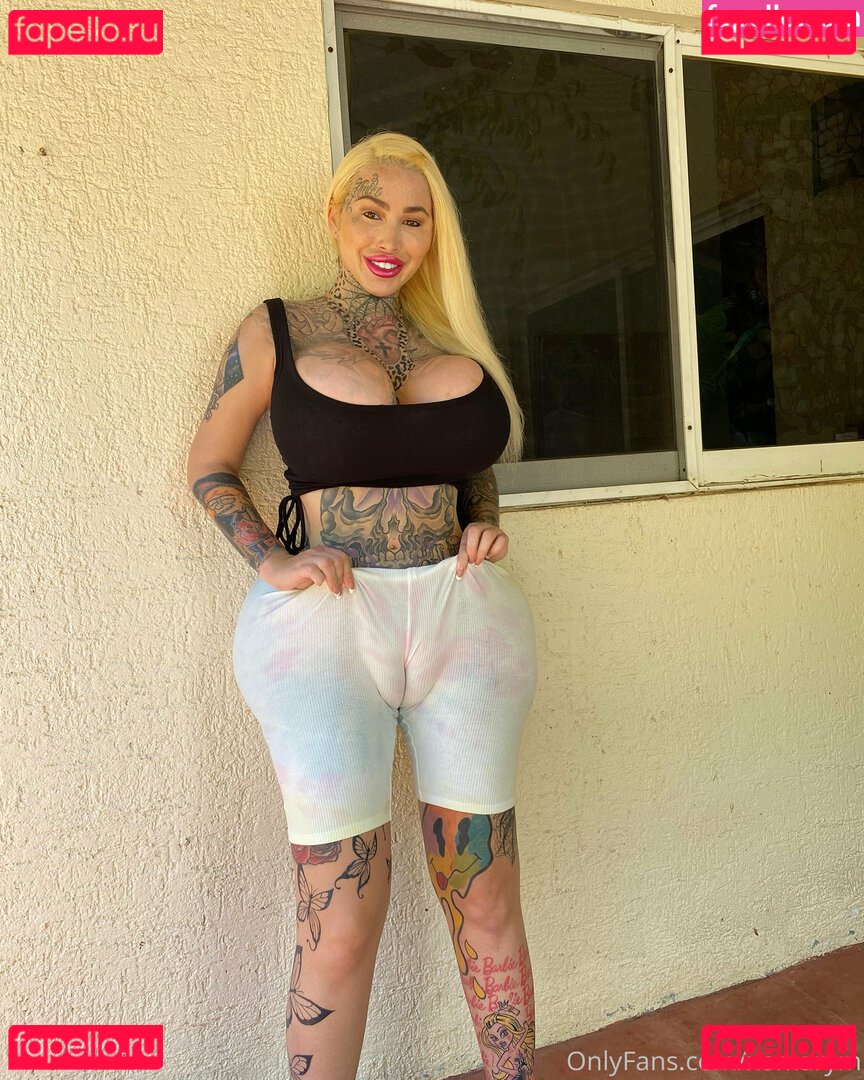 Xomarym Nude Onlyfans Photo 23