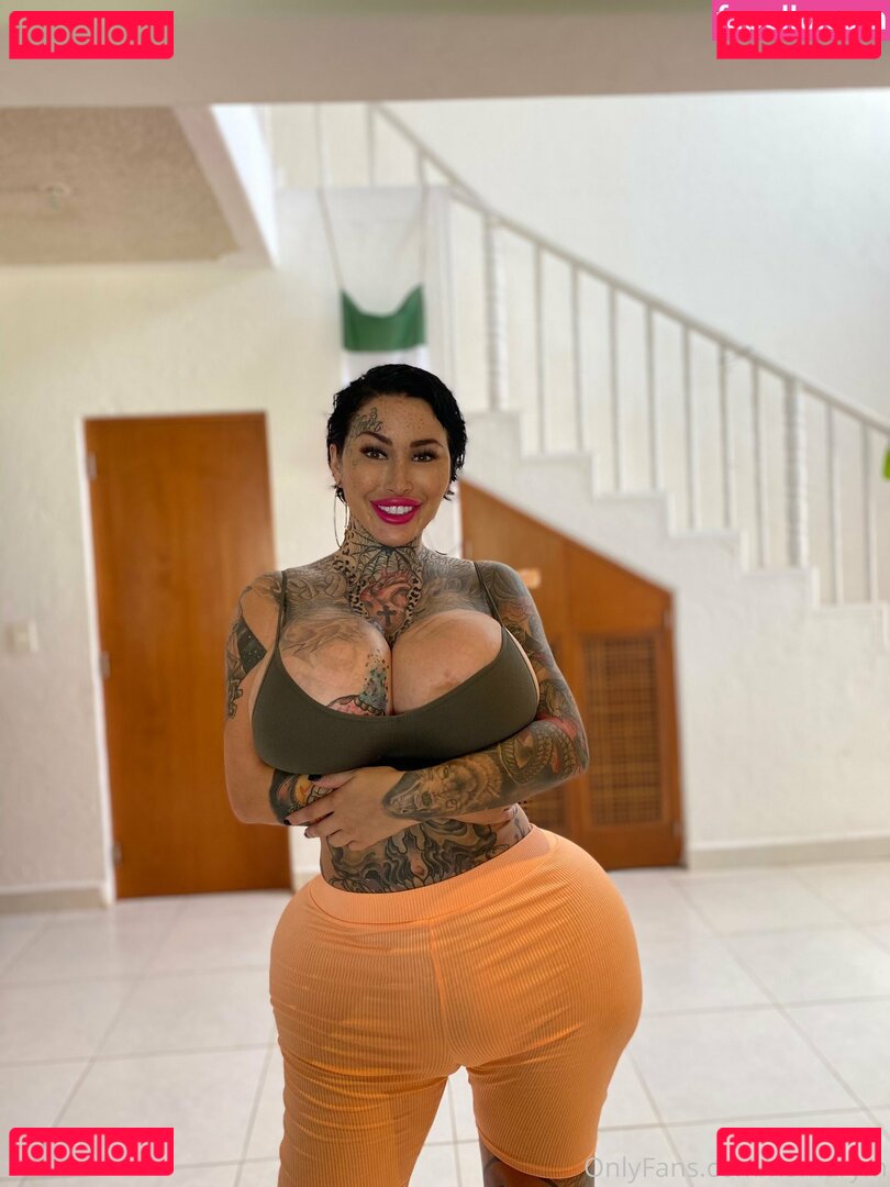 Xomarym Nude Onlyfans Photo 16