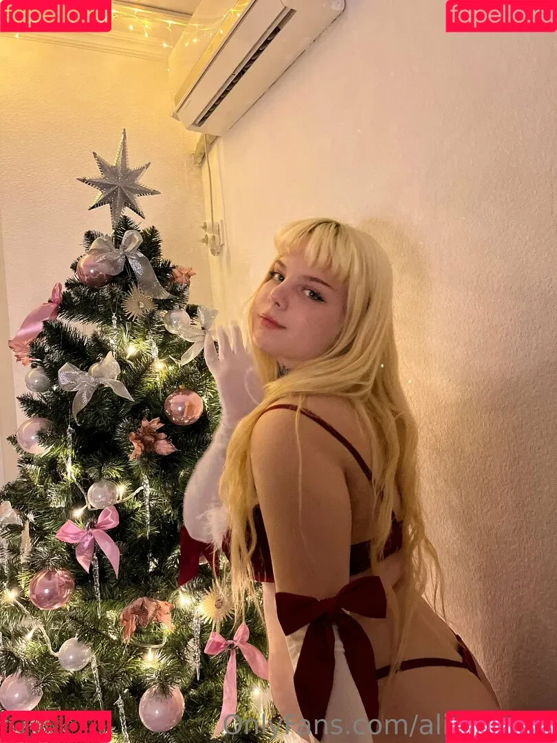 aliyahalya Onlyfans Photo Gallery 