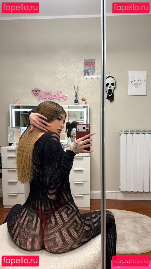 Alessiiah Nude Onlyfans Photo 6