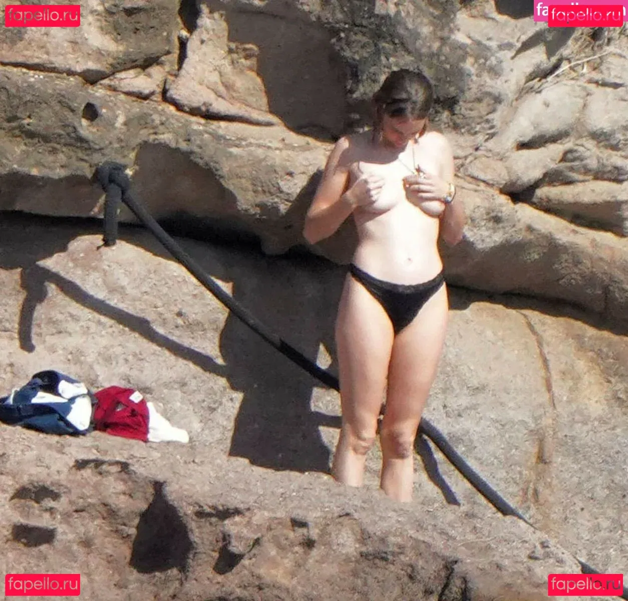 Maya Hawke Onlyfans Photo Gallery 