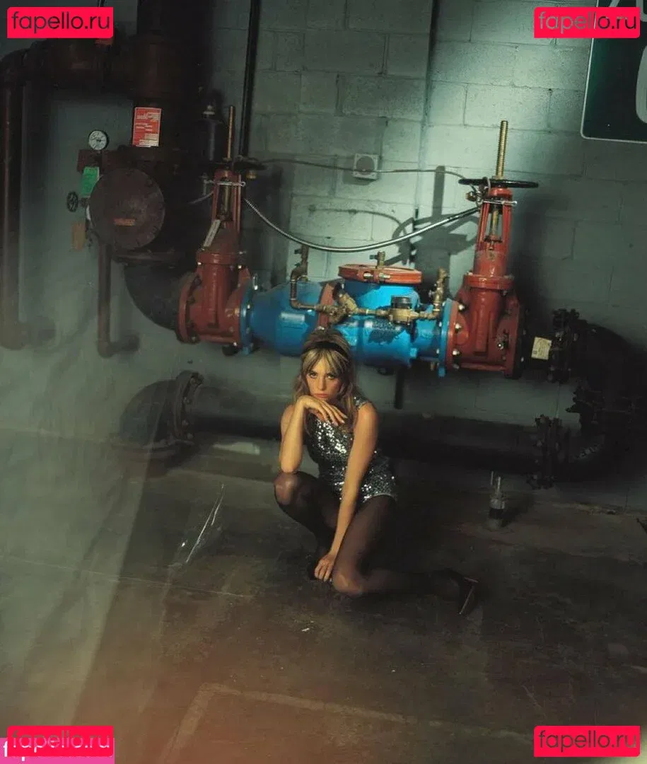 Maya Hawke Onlyfans Photo Gallery 