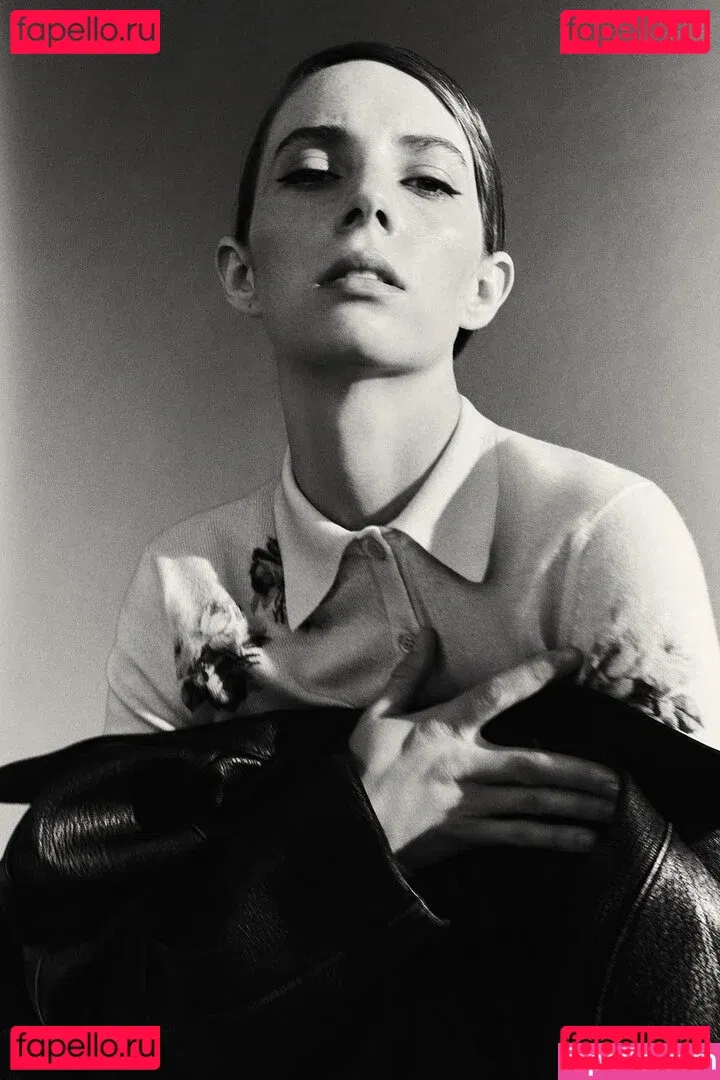 Maya Hawke Onlyfans Photo Gallery 