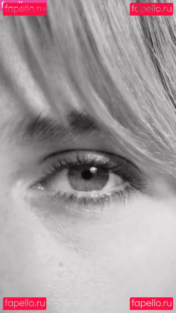 Maya Hawke Onlyfans Photo Gallery 