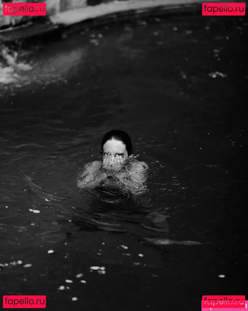 Maya Hawke Onlyfans Photo Gallery 