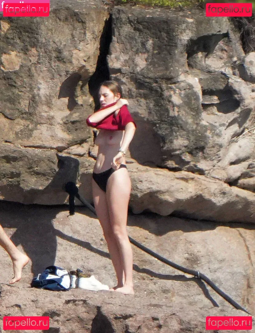 Maya Hawke Onlyfans Photo Gallery 