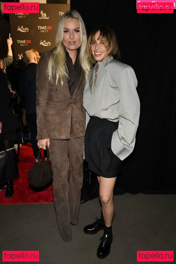 Maya Hawke Onlyfans Photo Gallery 