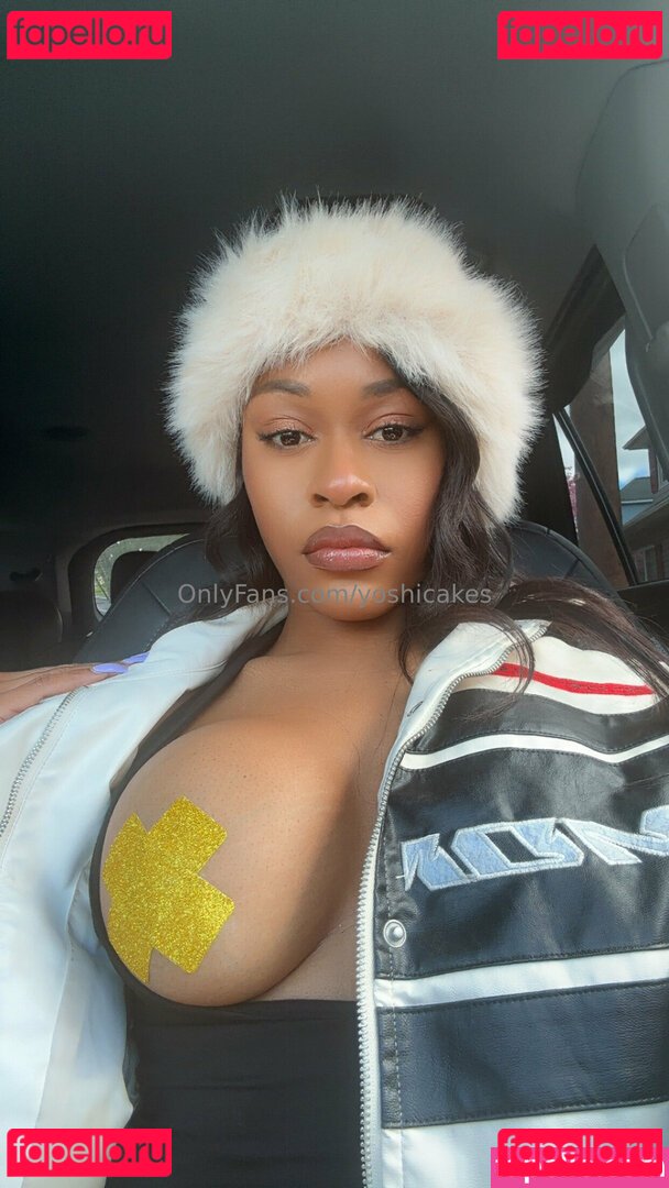 Yoshicakes Nude Onlyfans Photo 19