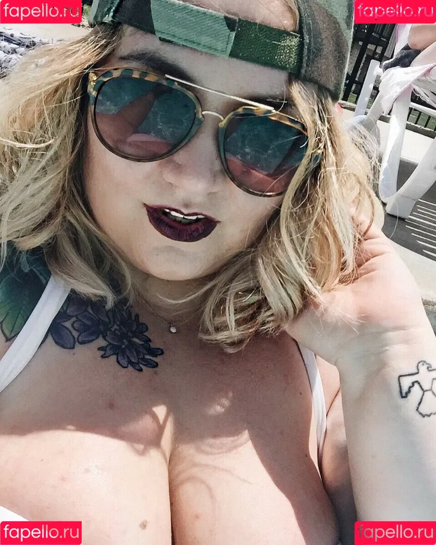 Corissa Enneking Onlyfans Photo Gallery 