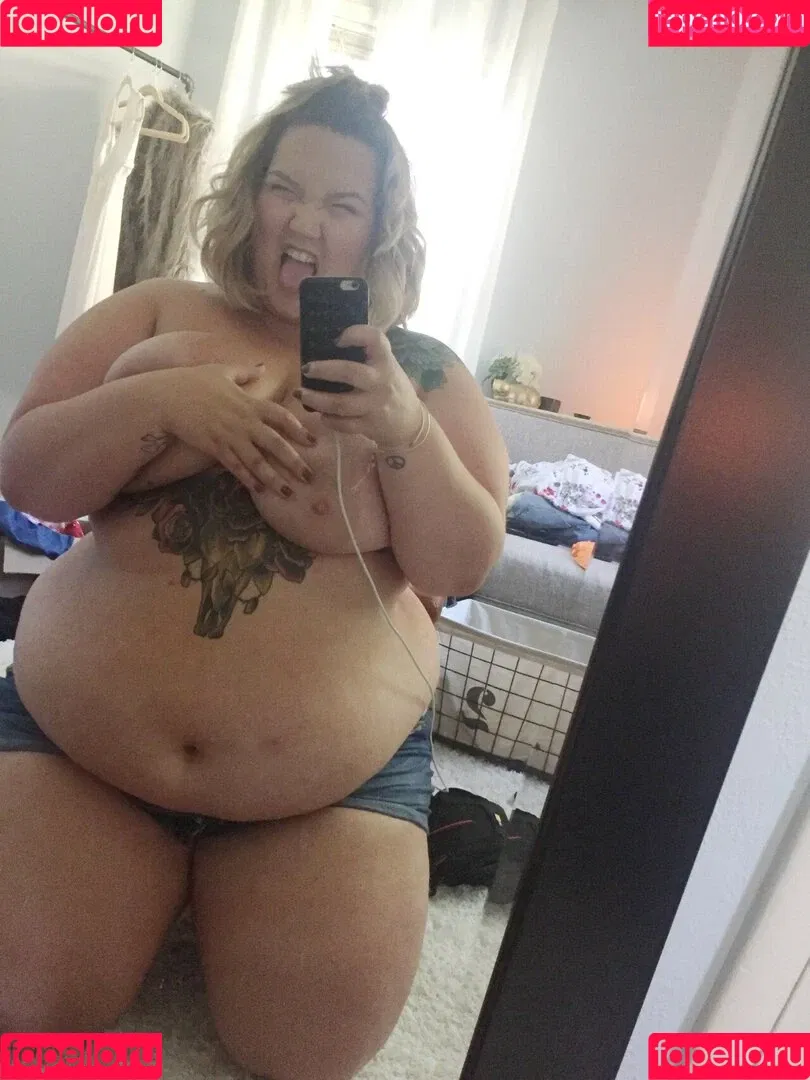 Corissa Enneking Onlyfans Photo Gallery 