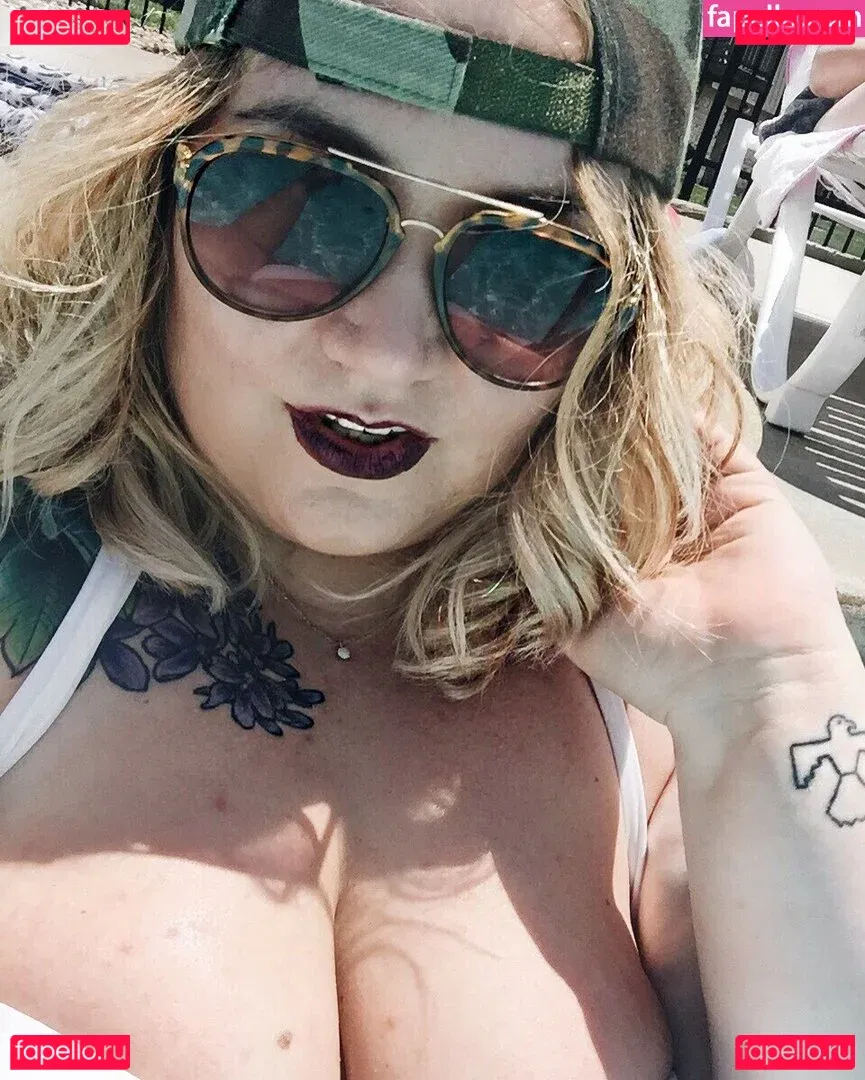 Corissa Enneking Onlyfans Photo Gallery 